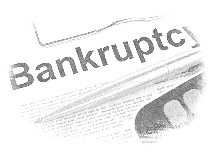 При процедуре банкротства предприятие расплачивается с долгами, получает судебную защиту и ликвидируется законно